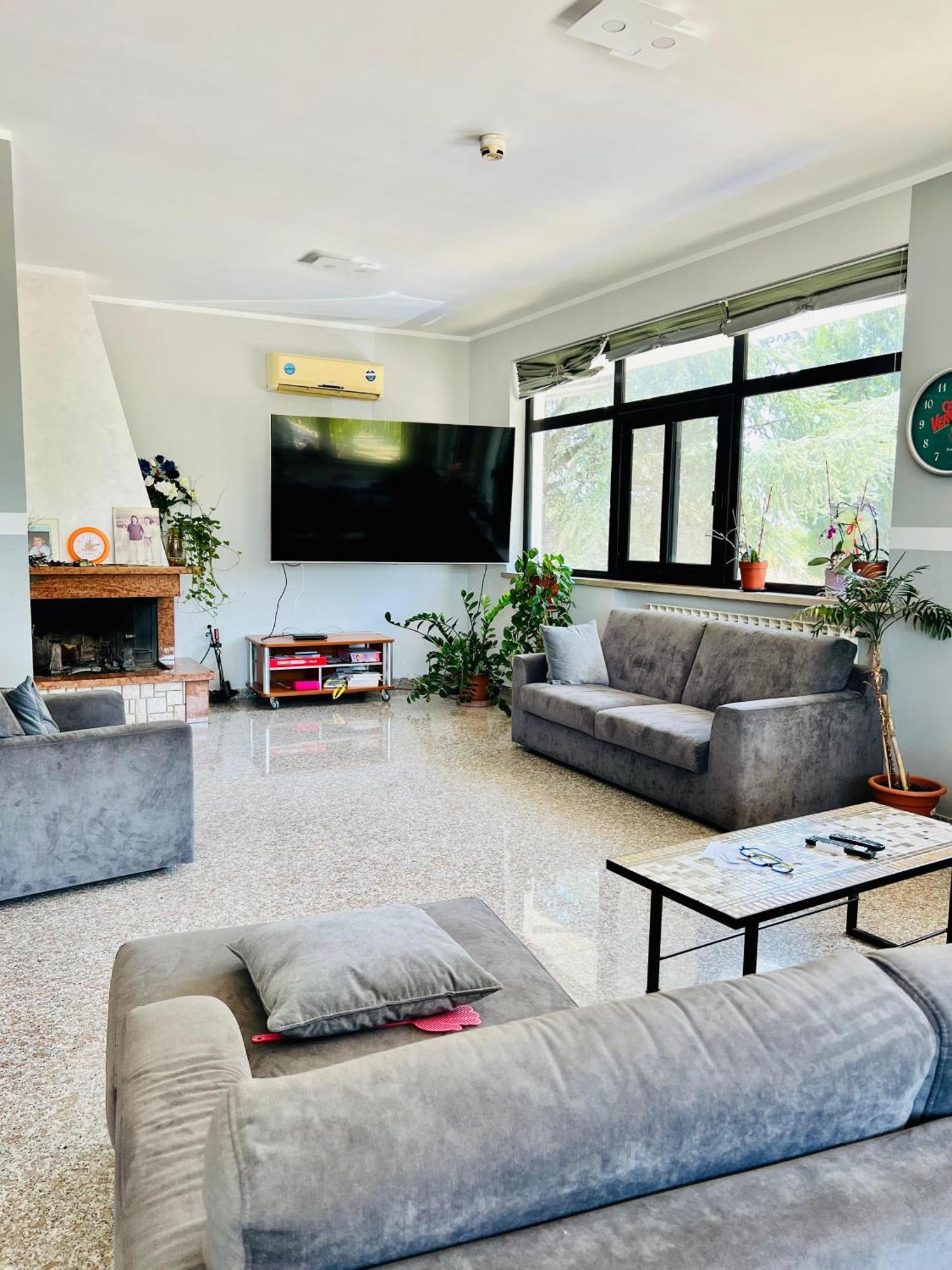 Hotel Paradiso Celano Ngoại thất bức ảnh